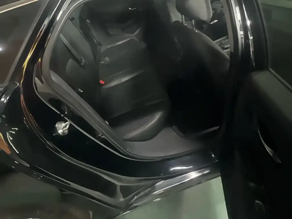 Honda Accord 2023 из CN, фото 10