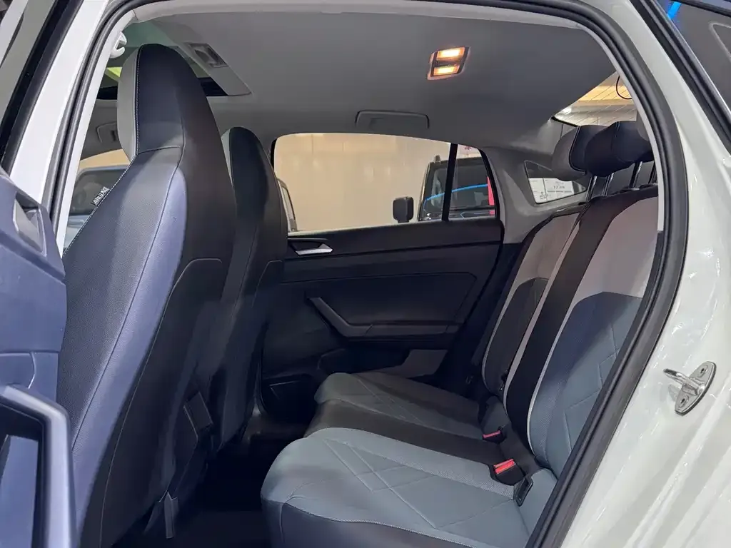Volkswagen Lavida 2023 из CN, фото 7