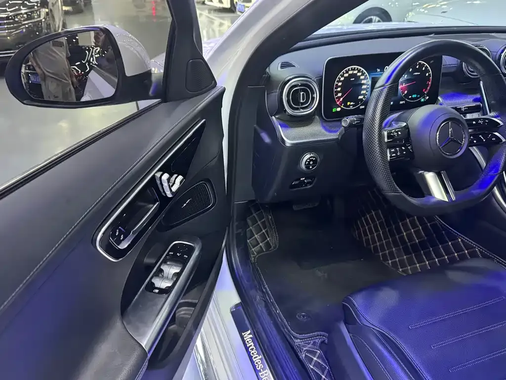 Mercedes-Benz C-Class 2023 из CN, фото 4