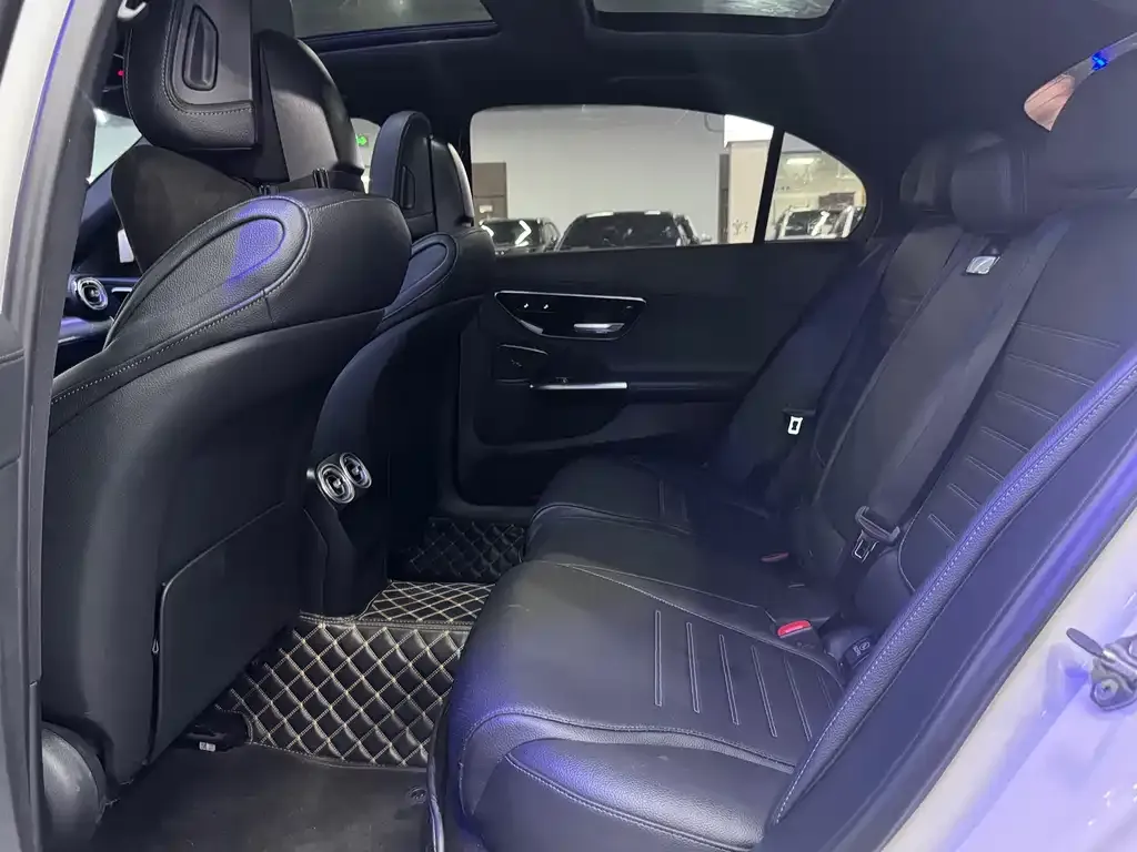 Mercedes-Benz C-Class 2023 из CN, фото 9
