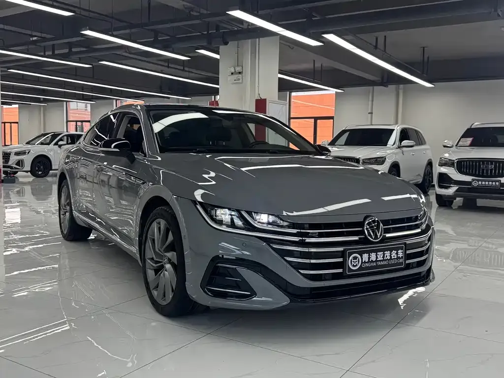 Volkswagen CC 2023 из CN, фото 3