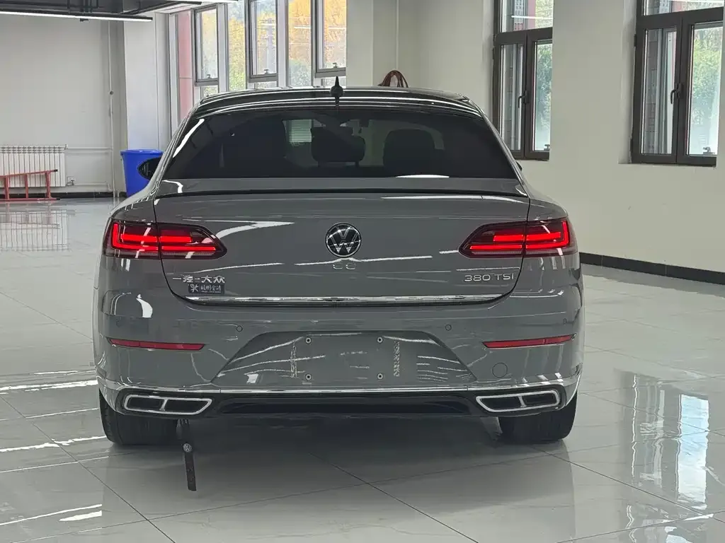 Volkswagen CC 2023 из CN, фото 5
