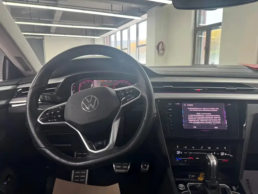 Volkswagen CC 2023 из CN, фото 8