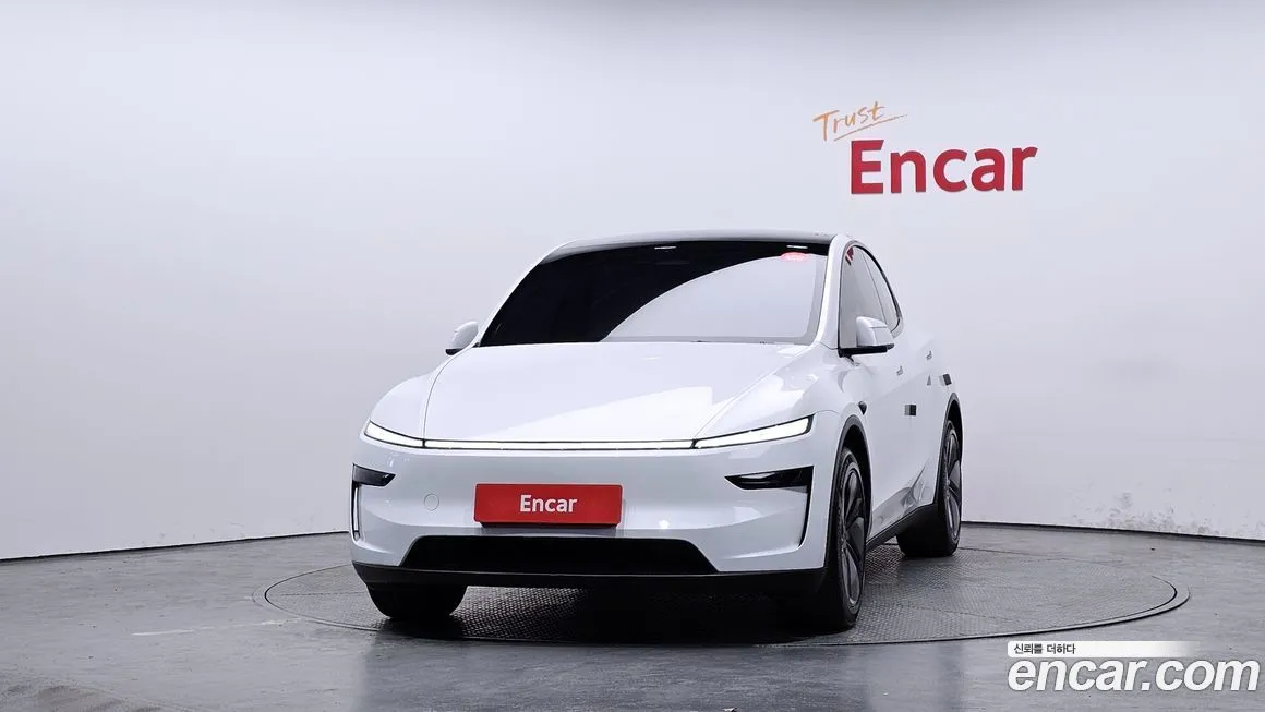 Tesla Model Y 2025 из KR, фото 3