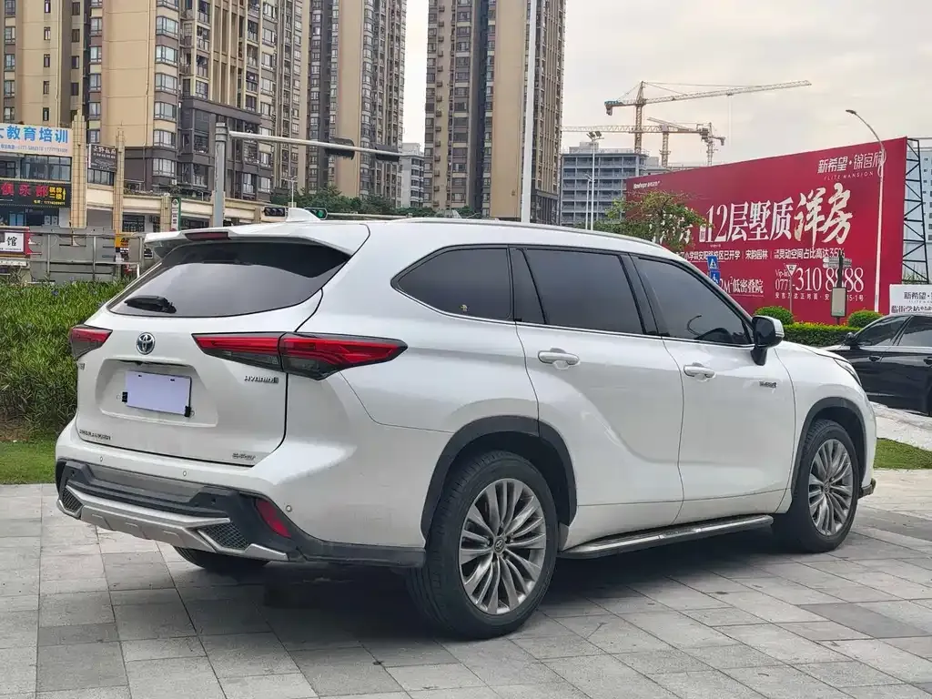 Toyota Highlander 2022 из CN, фото 4