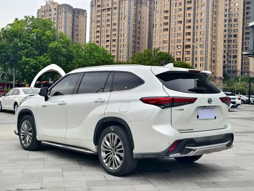 Toyota Highlander 2022 из CN, фото 6