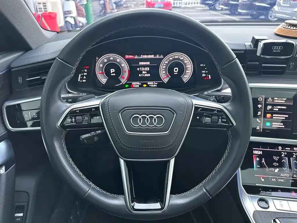 Audi A6L 2023 из CN, фото 7