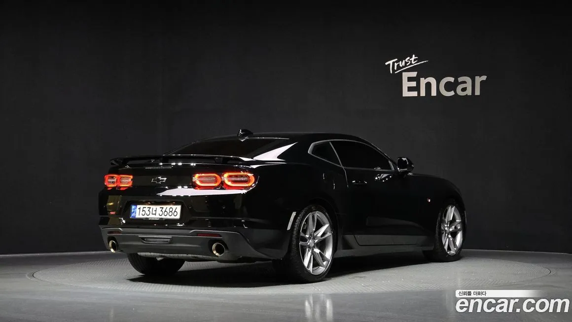 Chevrolet Camaro 2021 из KR, фото 2