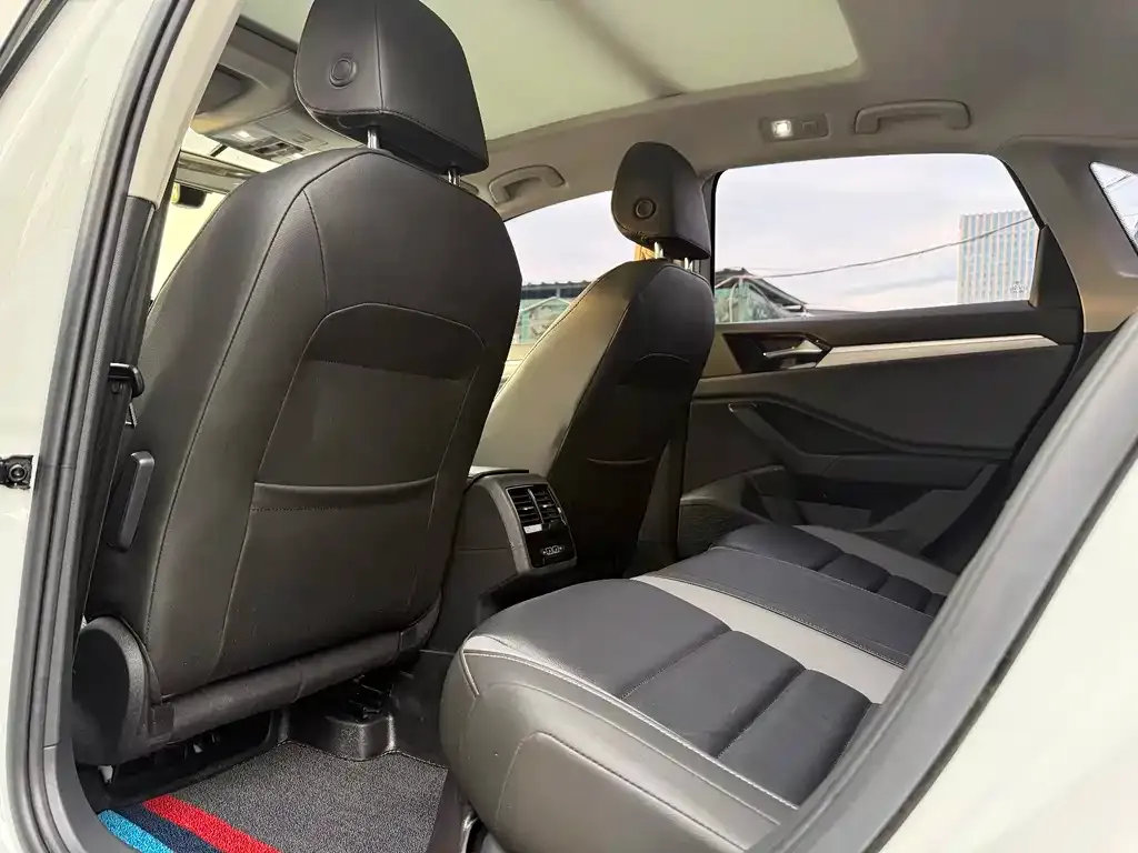 Volkswagen Sagitar 2022 из CN, фото 5