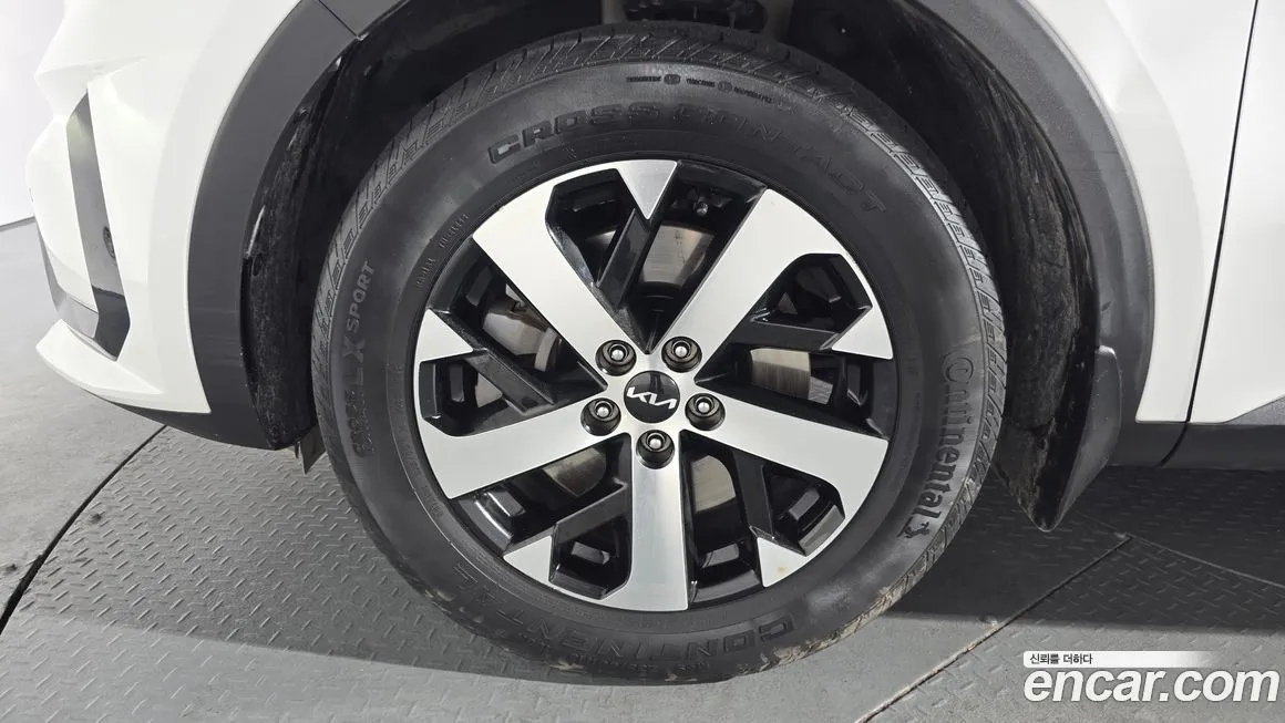 Kia Sorento — фото 5