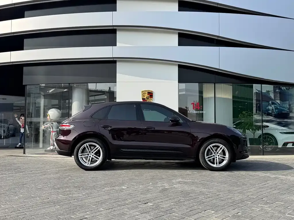 Porsche Macan 2023 из CN, фото 4