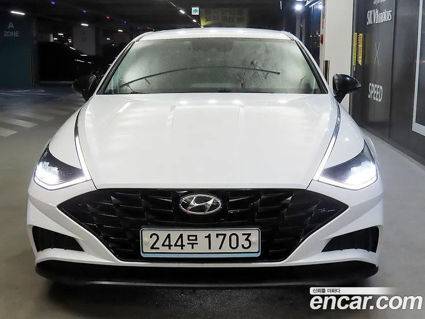 Hyundai Sonata 2022 из KR, фото 2