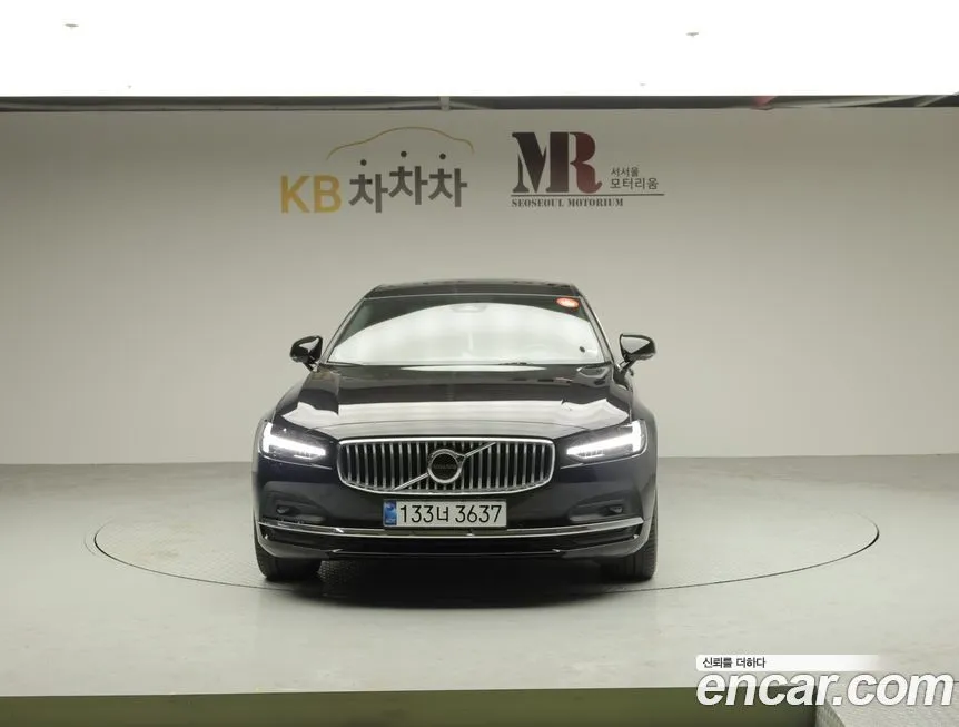 Volvo S90 2024 из KR, фото 4