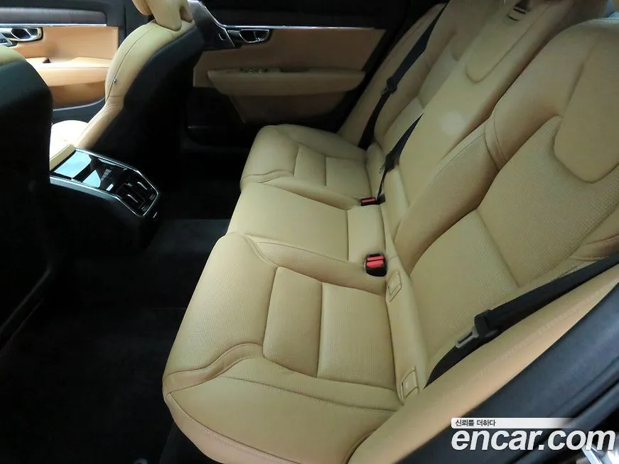 Volvo S90 2024 из KR, фото 6