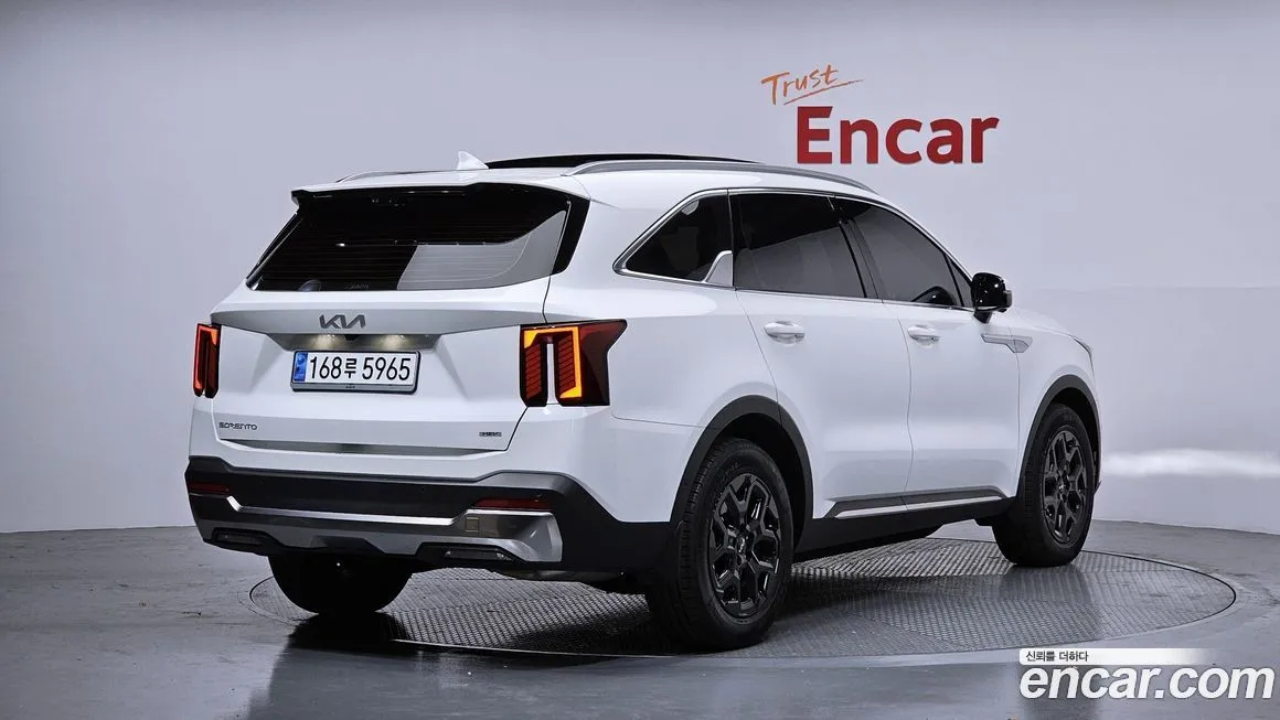 Kia Sorento 2024 из KR, фото 2