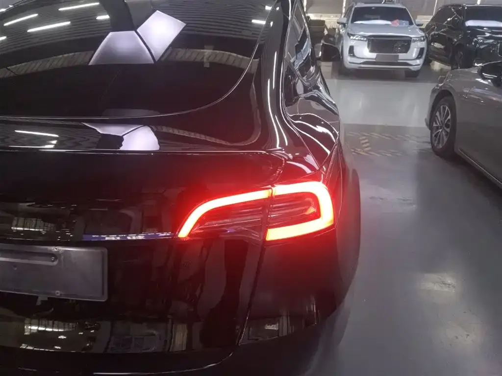 Tesla Model Y 2022 из CN, фото 8