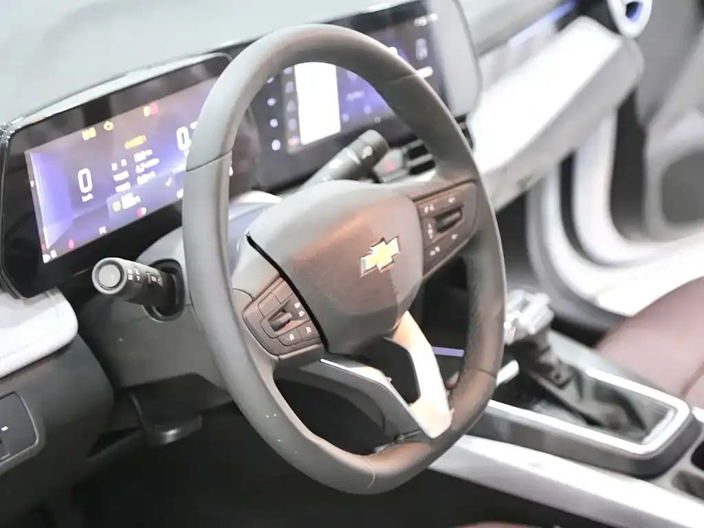 Chevrolet Monza 2025 из CN, фото 8