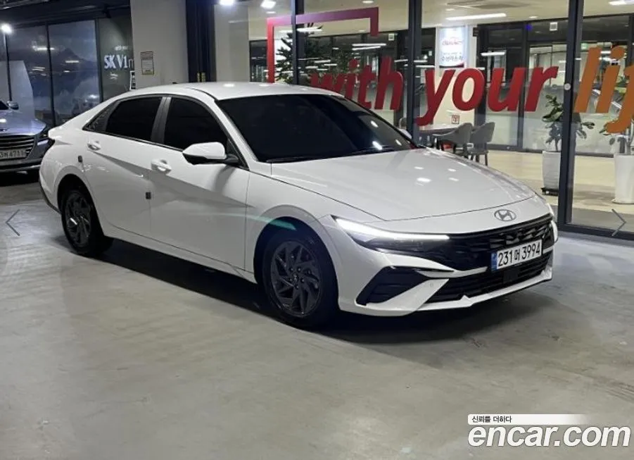 Hyundai AVANTE 2024 из KR, фото 1