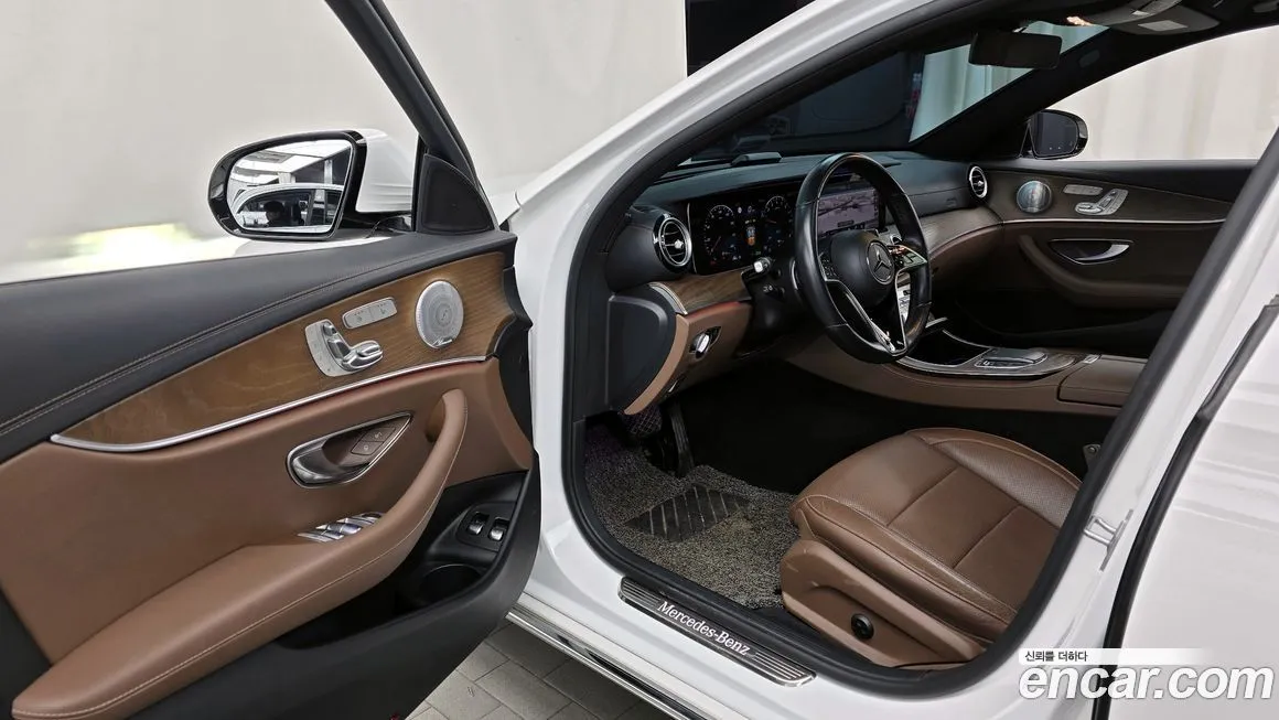 Mercedes-Benz E-Class 2021 из KR, фото 10