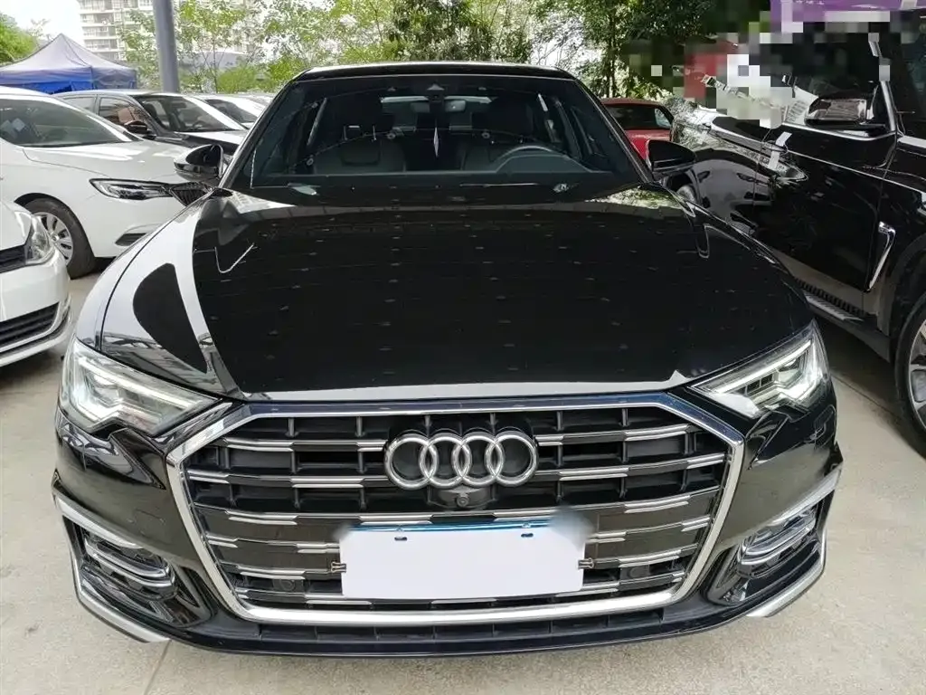 Audi A6L 2023 из CN, фото 3