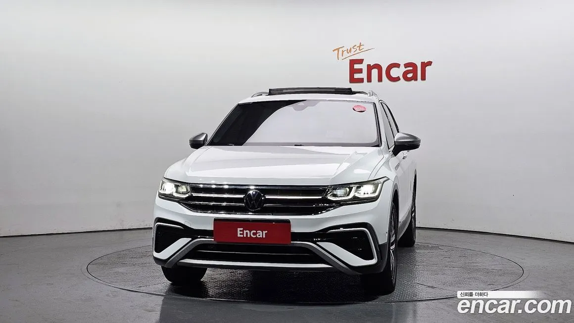 Volkswagen Tiguan — фото 3