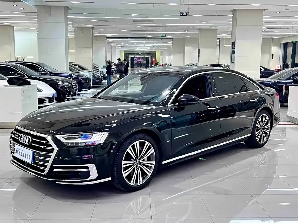 Audi A8 2021 из CN, фото 1