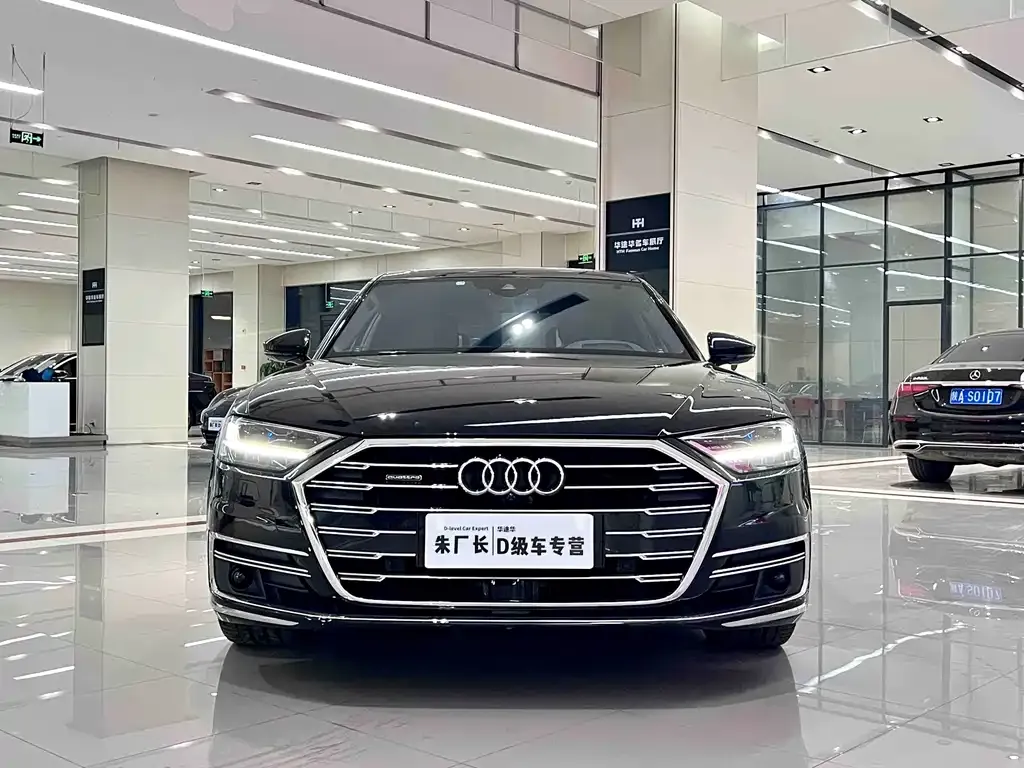 Audi A8 2021 из CN, фото 2