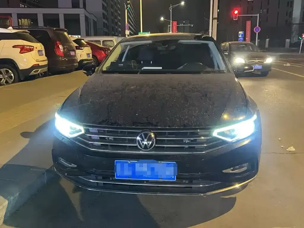 Volkswagen Magotan 2021 из CN, фото 2