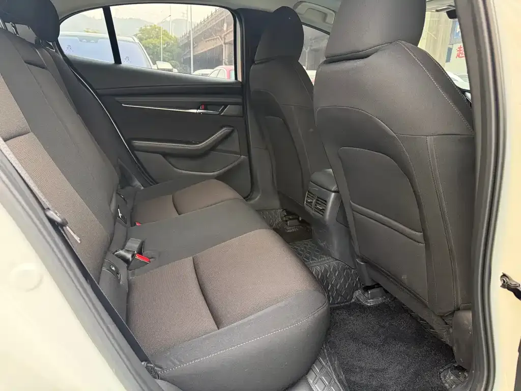 Mazda 3 Axela 2022 из CN, фото 10