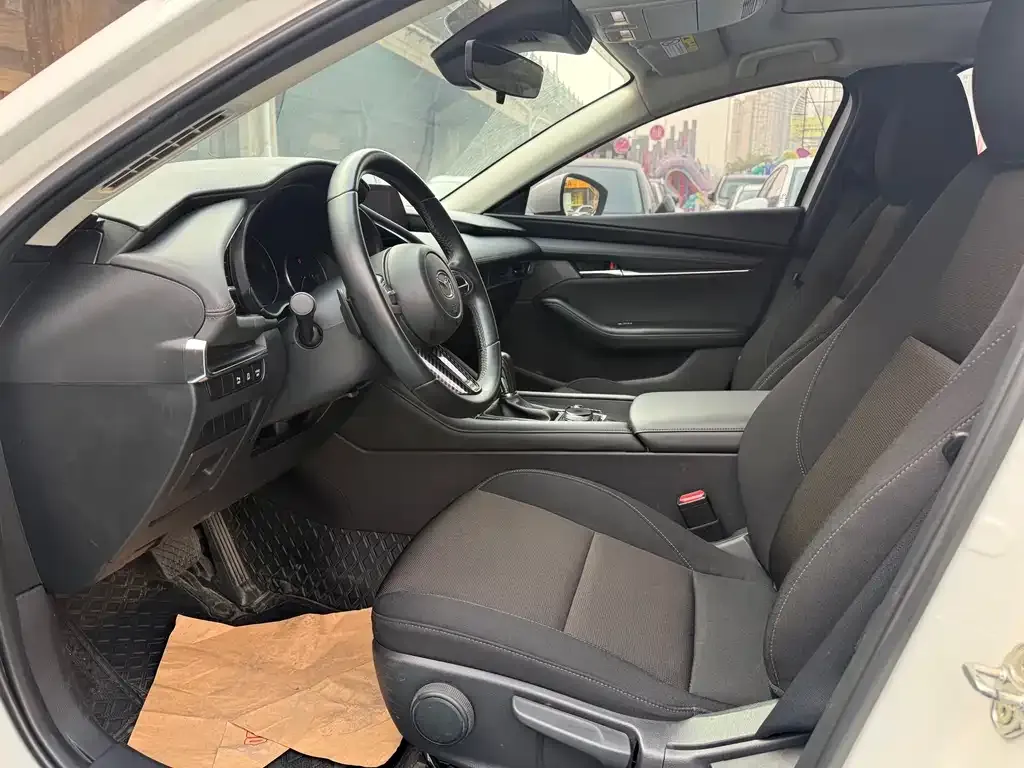 Mazda 3 Axela 2022 из CN, фото 7