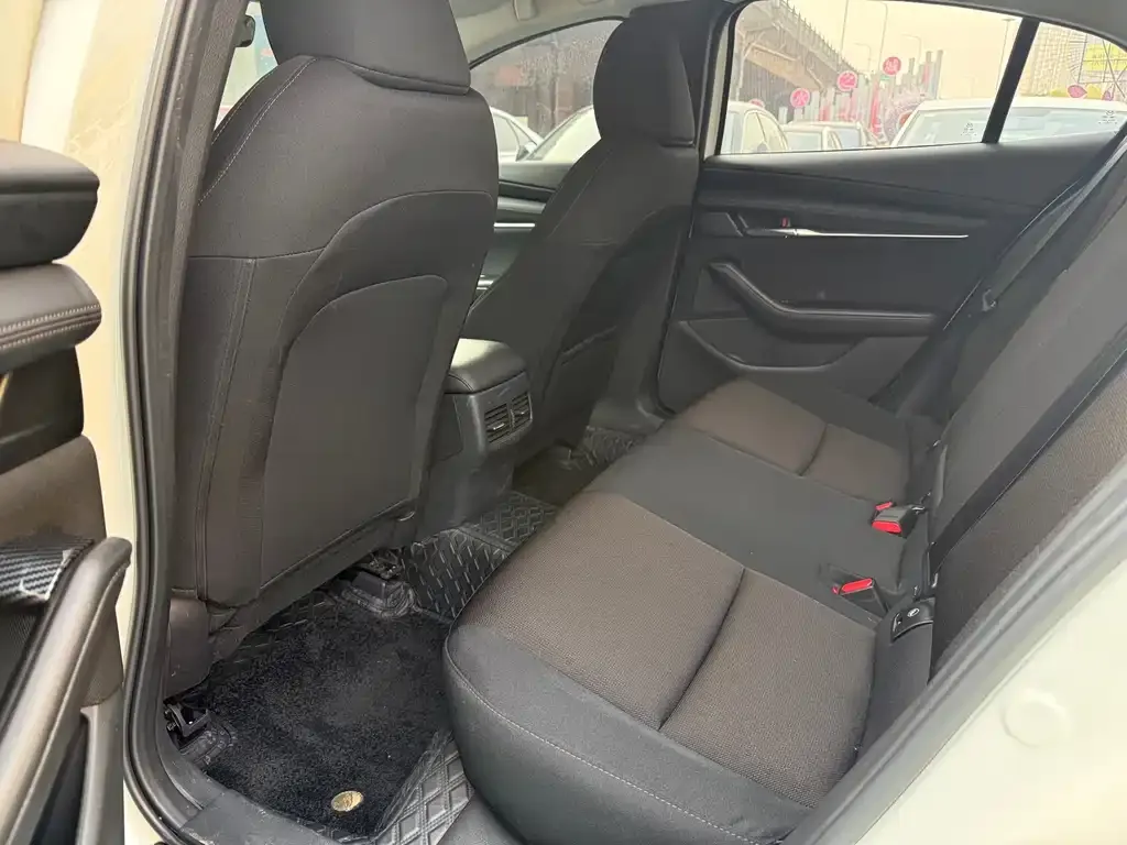 Mazda 3 Axela 2022 из CN, фото 9
