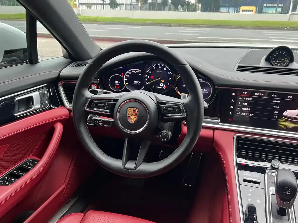 Porsche Panamera Hybrid 2022 из CN, фото 6