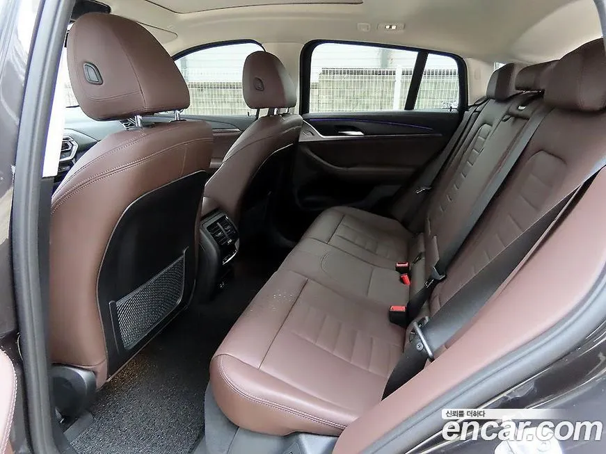 BMW X4 2024 из KR, фото 6