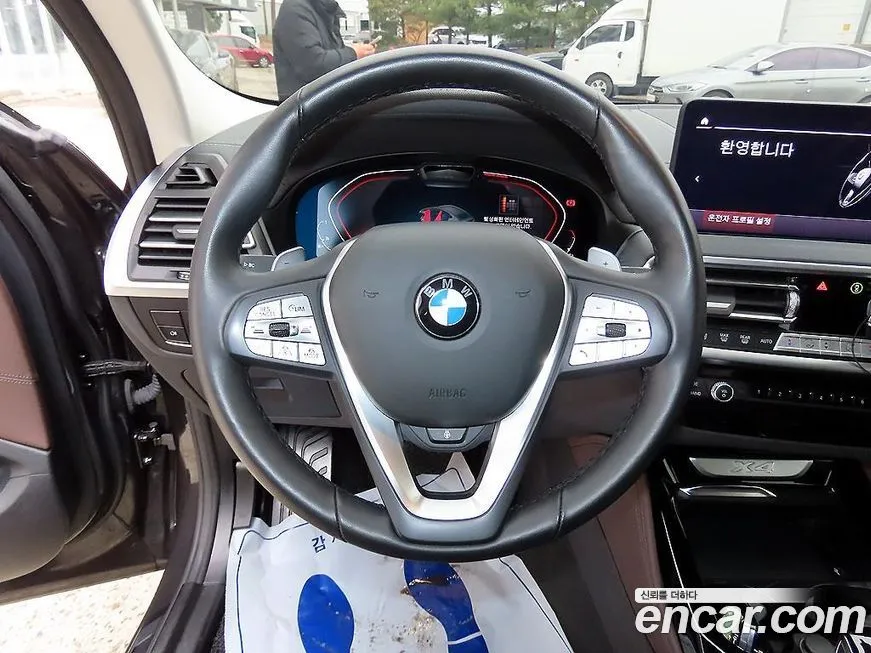 BMW X4 2024 из KR, фото 8