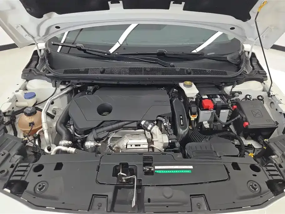 Peugeot 408 2023 из CN, фото 10