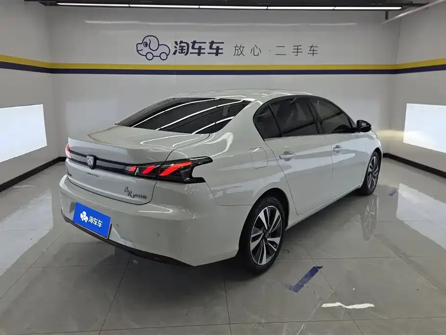 Peugeot 408 2023 из CN, фото 3