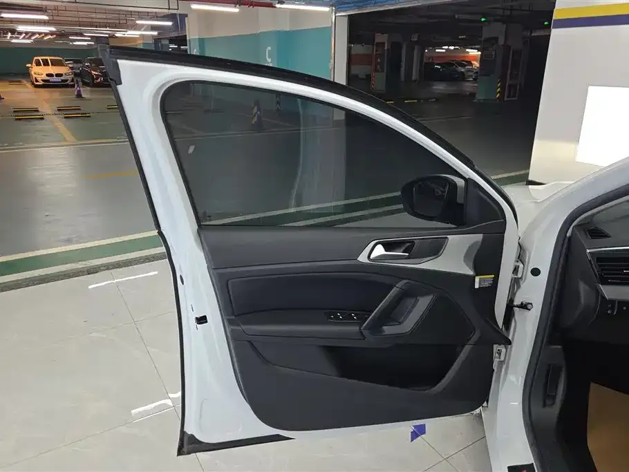 Peugeot 408 2023 из CN, фото 7