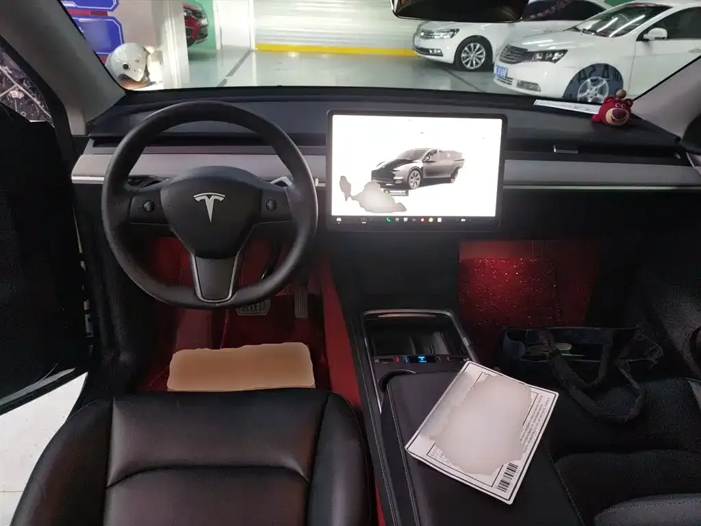 Tesla Model Y 2023 из CN, фото 10