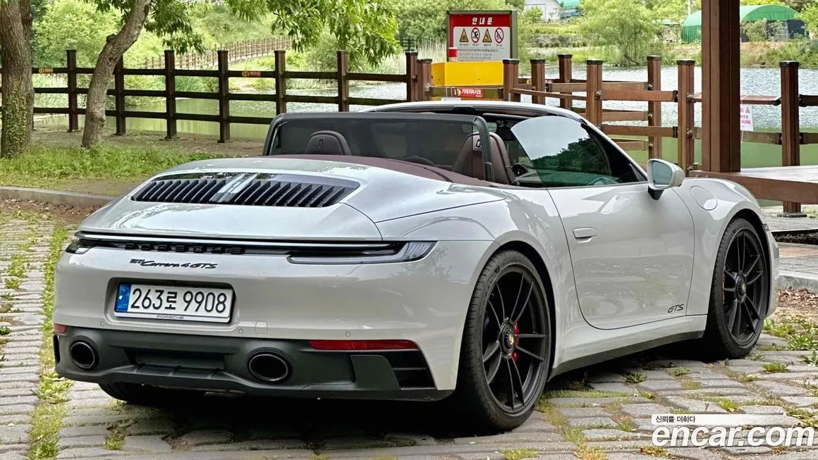 Porsche 911 2024 из KR, фото 6