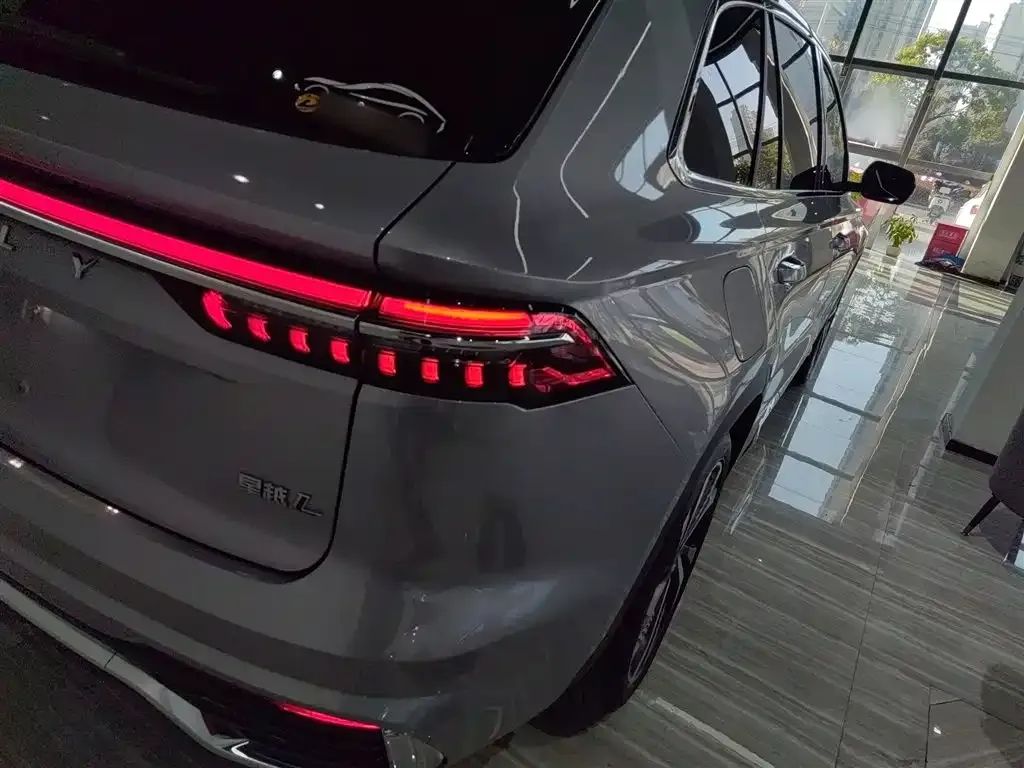 Geely Xingyue L 2024 из CN, фото 8