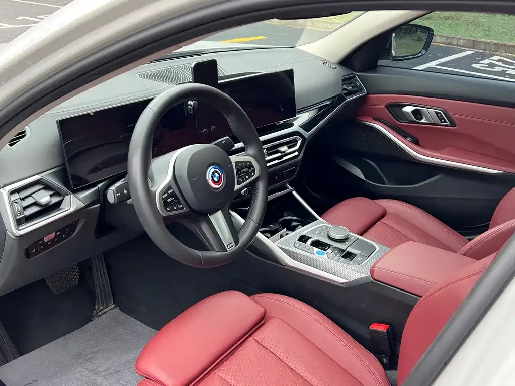 BMW i3 2024 из CN, фото 7