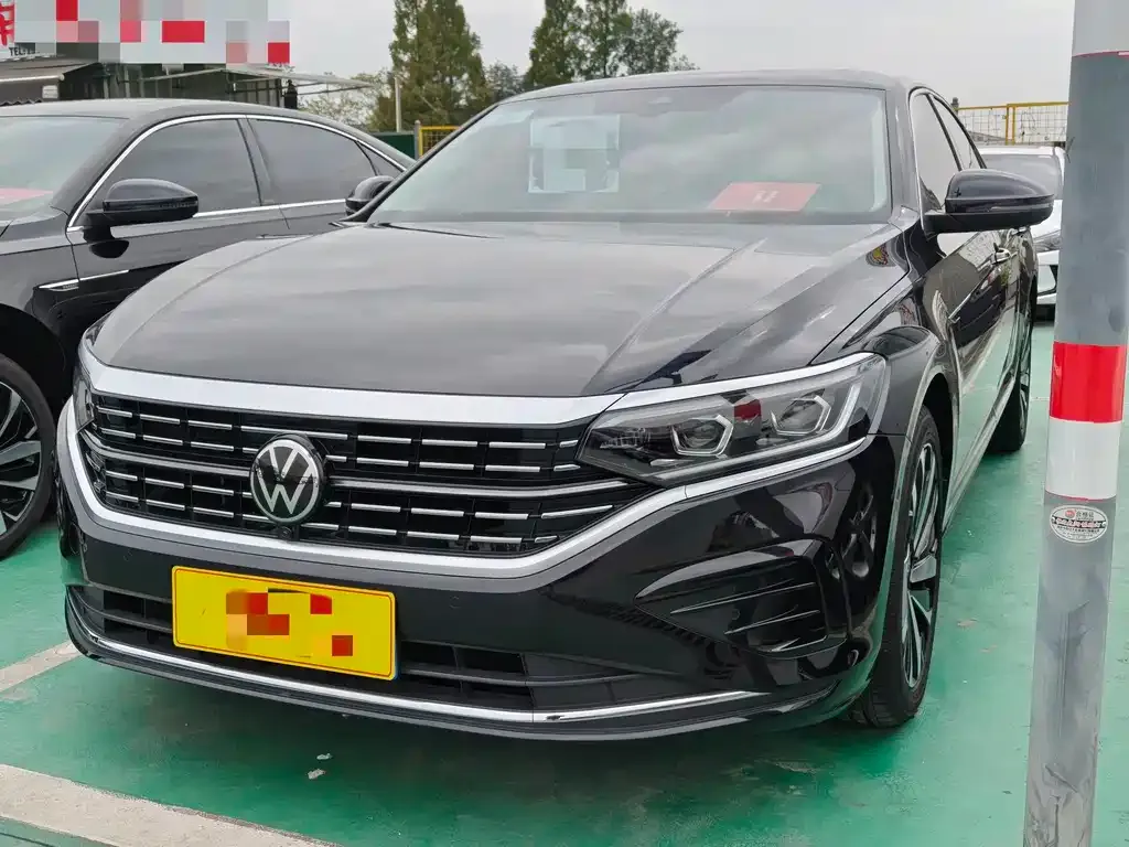 Volkswagen Passat 2024 из CN, фото 1