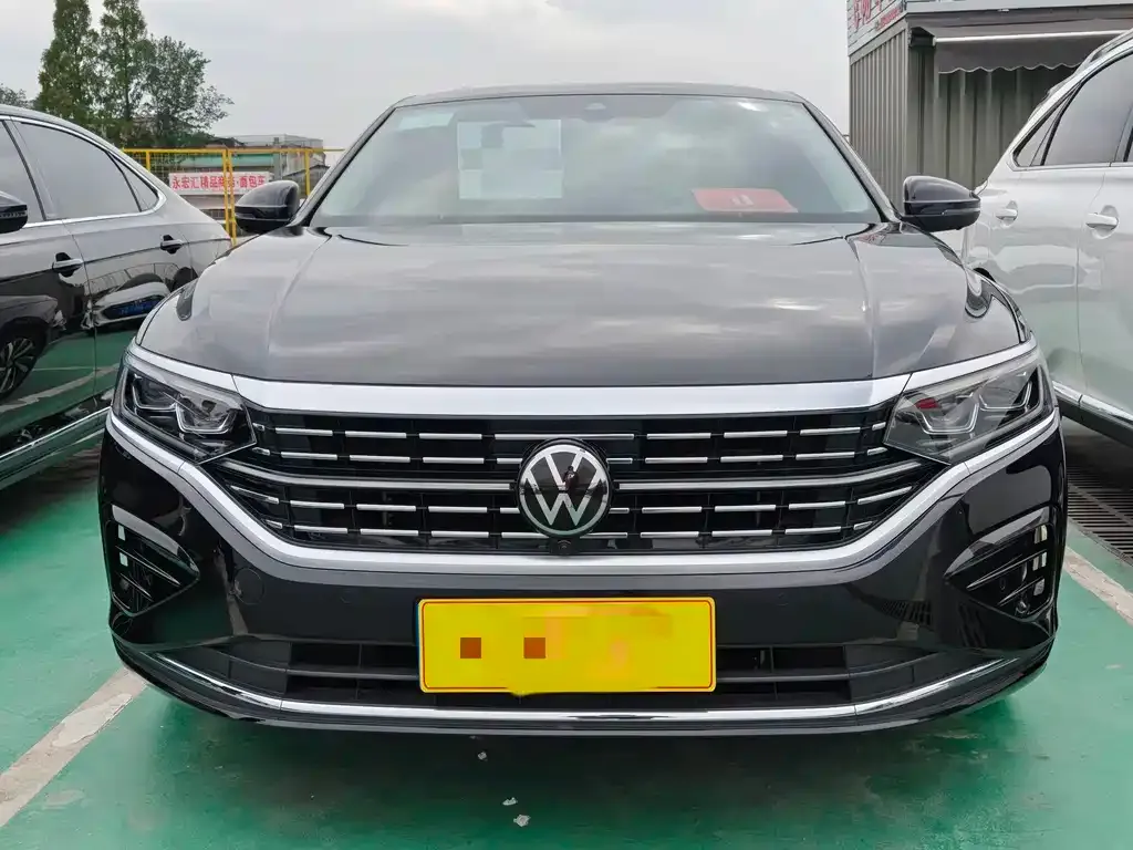 Volkswagen Passat 2024 из CN, фото 2