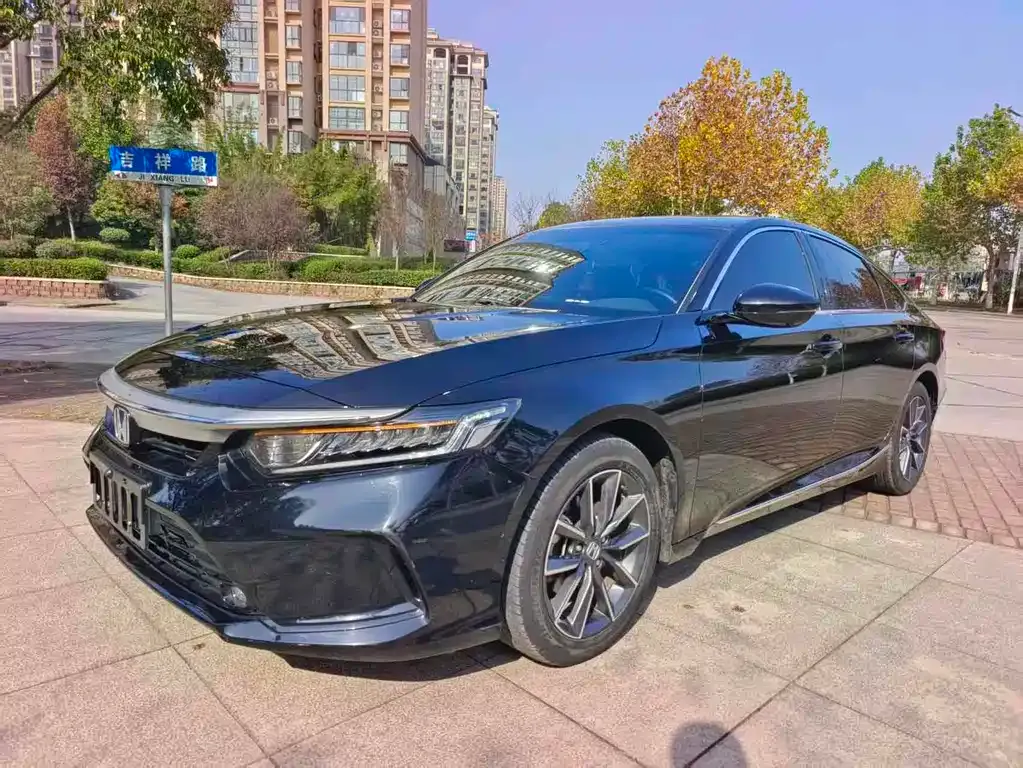 Honda Inspire — фото 1