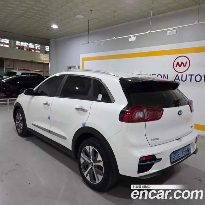 Kia Niro — фото 4