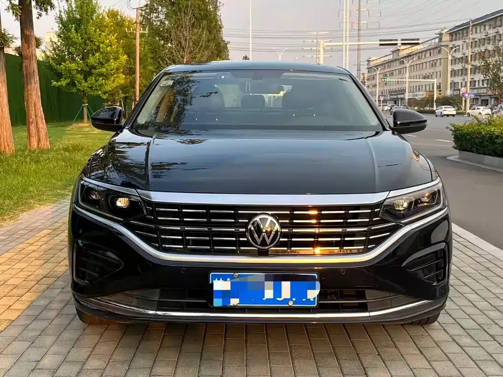 Volkswagen Passat 2022 из CN, фото 2