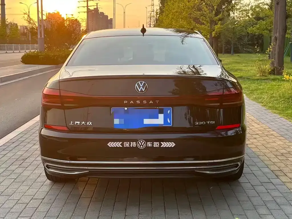 Volkswagen Passat 2022 из CN, фото 5