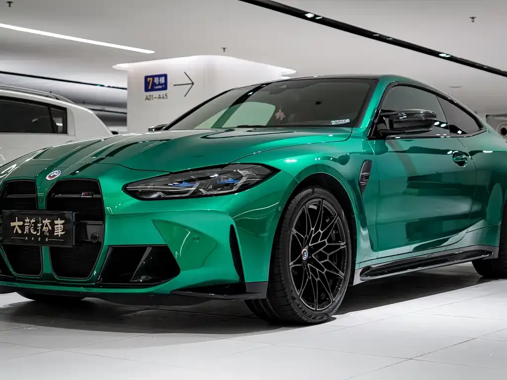 BMW M4 — фото 1