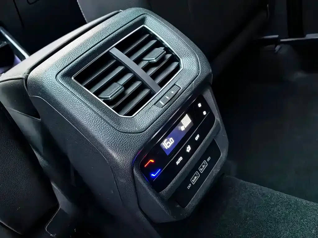 Volkswagen Tayron 2022 из CN, фото 7