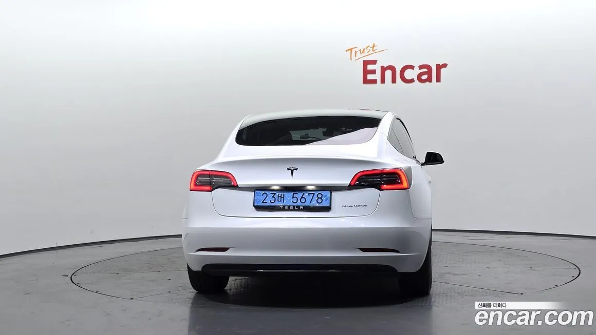 Tesla Model 3 2022 из KR, фото 4